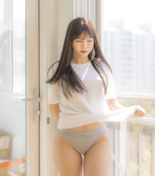 国产美女捏自己奶头91_HD电影免费在线