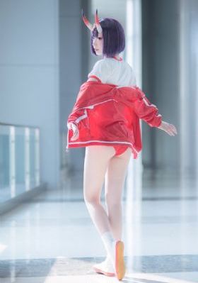 寡妇激情做爰呻吟_免VIP免费在线观看